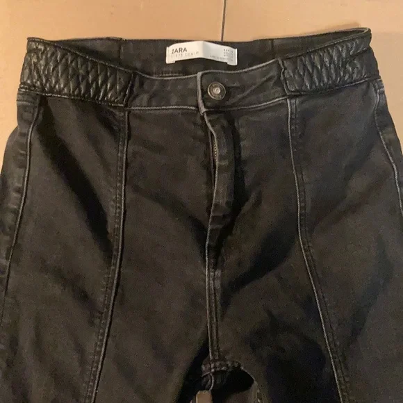 Zara Moto Jeans w/ Bottom Slit Zippers Z1975, USA size 4, ONLY WORN ONCE - Picture 2 of 5